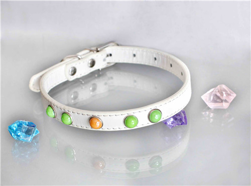 white kawaii PU Dog Collar