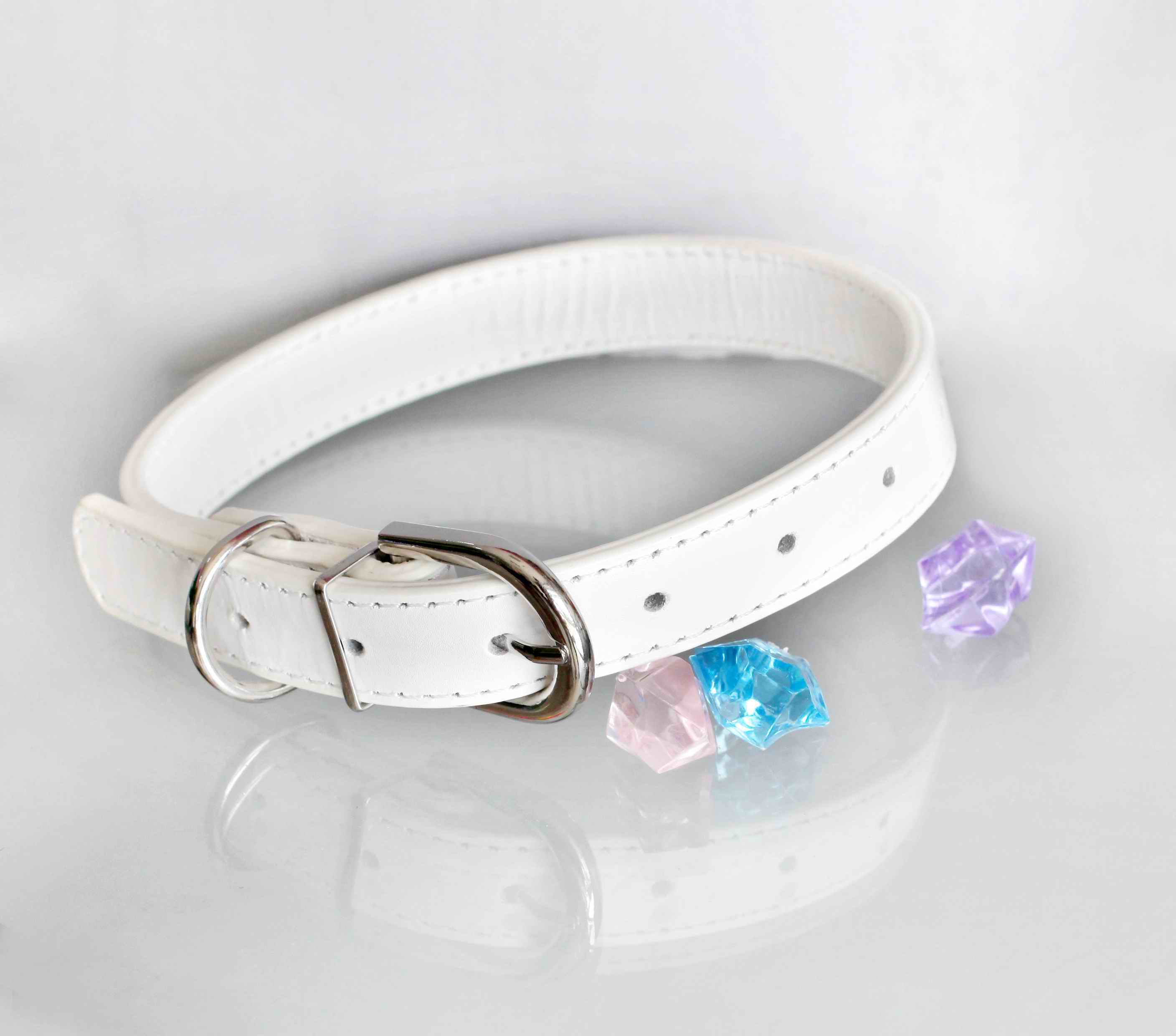 White Jewelry Dog Collar