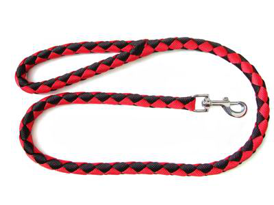 Knitting dog leash